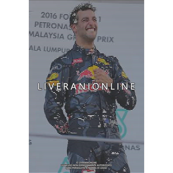 Daniel Ricciardo (AUS), Red Bull Racing 02.10.2016. Formula 1 World Championship, Rd 16, Malaysian Grand Prix, Sepang, Malaysia, Sunday. / AGENZIA ALDO LIVERANI SAS - ITALY ONLY EDITORIAL USE ONLY
