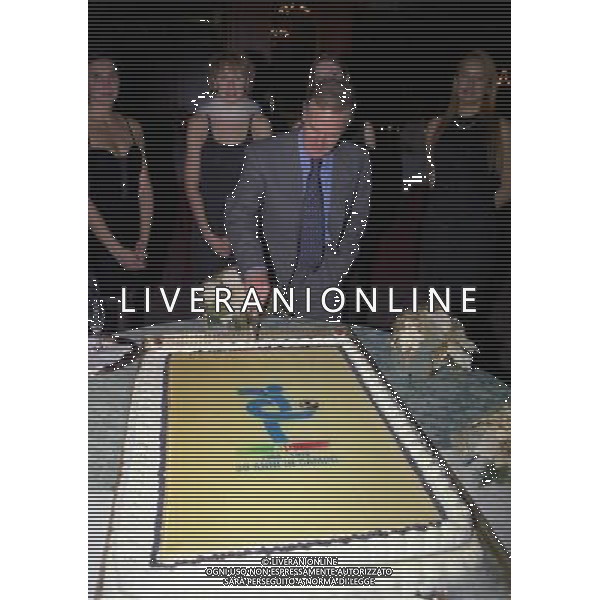 MILANO 14-12-1998 FESTA DI GALA DELL\'ASSOCIAZIONE CALCIATORI PER I 30 ANNI DI ATTIVITA NELLA FOTO SERGIO CAMPANA AG ALDO LIVERANI SAS