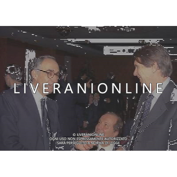 MILANO 14-12-1998 FESTA DI GALA DELL\'ASSOCIAZIONE CALCIATORI PER I 30 ANNI DI ATTIVITA NELLA FOTO FRANCO CARRARO E CESARE MALDINI AG ALDO LIVERANI SAS