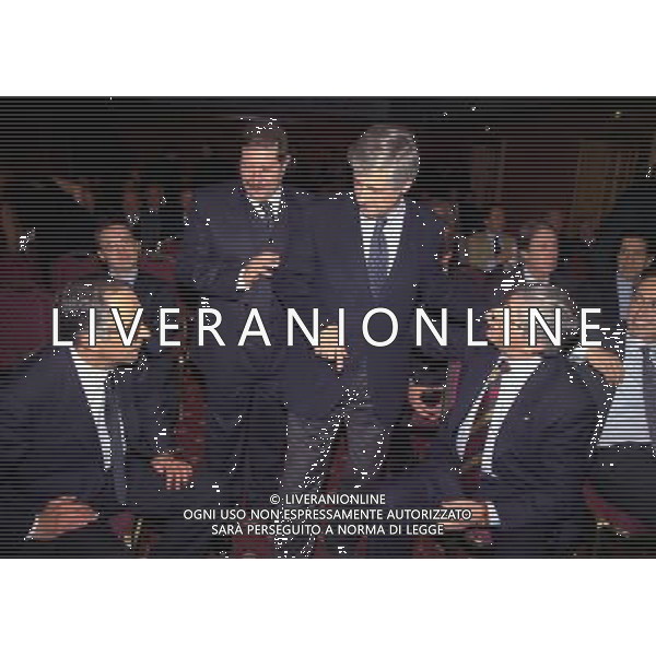 MILANO 14-12-1998 FESTA DI GALA DELL\'ASSOCIAZIONE CALCIATORI PER I 30 ANNI DI ATTIVITA NELLA FOTO FRANCO CARRARO CON GIANNI RIVERA E LUCIANI NIZZOLA AG ALDO LIVERANI SAS