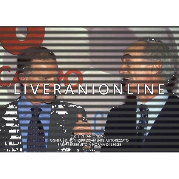 MILANO 14-12-1998 FESTA DI GALA DELL\'ASSOCIAZIONE CALCIATORI PER I 30 ANNI DI ATTIVITA NELLA FOTO SERGIO CAMPANA E SANDRO MAZZOLA AG ALDO LIVERANI SAS