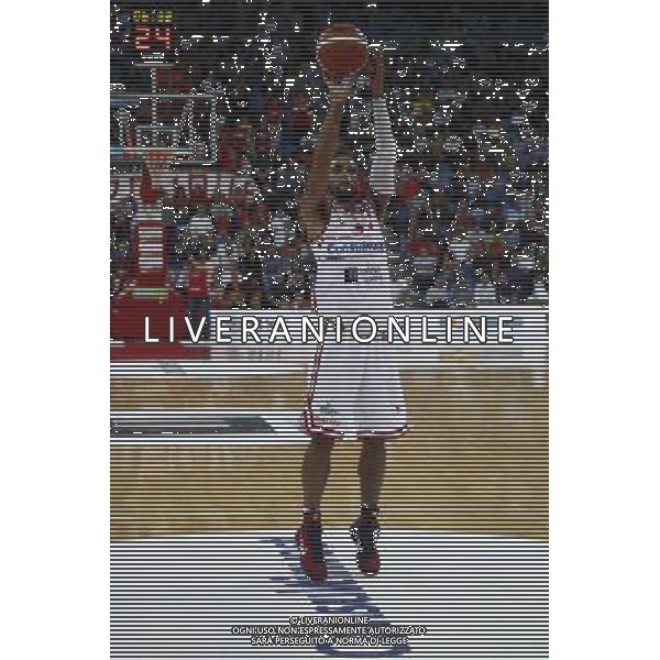 Consultinvest Pesaro vs Germani Basket Brescia 02/10/2016 nella foto: FIELDS BRANDON ©CLAUDIO ZAMAGNI/AGENZIA ALDO LIVERANI S.A.S