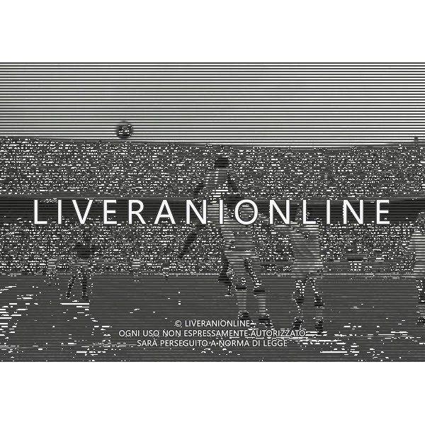 1972 MILANO PARTITA ITALIA BELGIO NELLA FOTO GIGI RIVA AG ALDO LIVERANI SAS