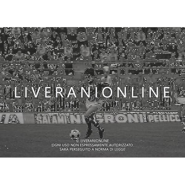 1972 MILANO PARTITA ITALIA BELGIO NELLA FOTO GIANCARLO DE SISTI AG ALDO LIVERANI SAS
