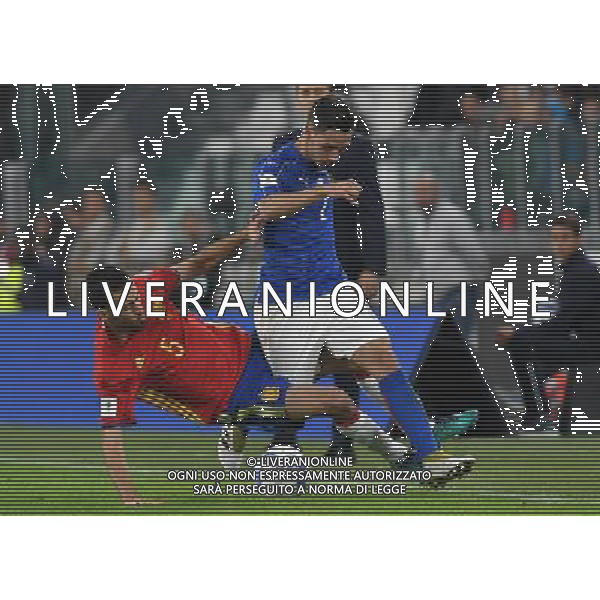 Qualificazioni al Campionato Mondiale FIFA Russia 2018 Gruppo G Torino - 06.10.2016 Italia-Spagna Nella Foto:de sciglio e busquets /Ph.Vitez-Ag. Aldo Liverani