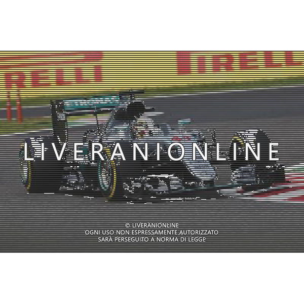 Lewis Hamilton (GBR) Mercedes AMG F1 W07 Hybrid. 07.10.2016. Formula 1 World Championship, Rd 17, Japanese Grand Prix, Suzuka, Japan, Practice AG ALDO LIVERANI SAS ONLY ITALY
