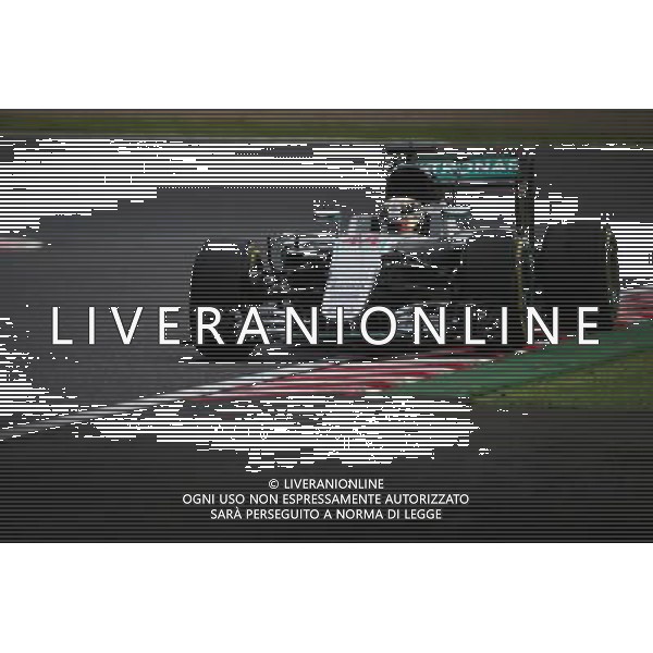 Lewis Hamilton (GBR) Mercedes AMG F1 W07 Hybrid. 07.10.2016. Formula 1 World Championship, Rd 17, Japanese Grand Prix, Suzuka, Japan, Practice Day. AG ALDO LIVERANI SAS ONLY ITALY