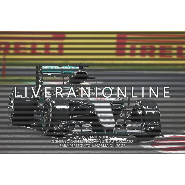 Lewis Hamilton (GBR) Mercedes AMG F1 W07 Hybrid. 08.10.2016. Formula 1 World Championship, Rd 17, Japanese Grand Prix, Suzuka, Japan, Qualifying Day. AG ALDO LIVERANI SAS ONLY ITALY
