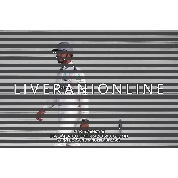 Lewis Hamilton (GBR) Mercedes AMG F1 in qualifying parc ferme. 08.10.2016. Formula 1 World Championship, Rd 17, Japanese Grand Prix, Suzuka, Japan, Qualifying Day AG ALDO LIVERANI SAS ONLY ITALY