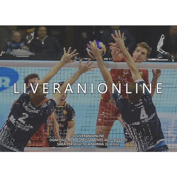 Regular Season SuperLega Volley UnipolSai 2016/2017 2a Giornata Ravenna - 07.10.2016 Brunge Ravenna-Top Volley Latina Nella Foto:Bossi Elia /Ph.Vitez-Ag. Aldo Liverani