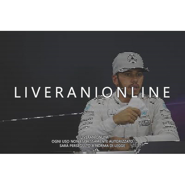 Lewis Hamilton (GBR) Mercedes AMG F1 in the post qualifying FIA Press Conference. 08.10.2016. Formula 1 World Championship, Rd 17, Japanese Grand Prix, Suzuka, Japan, Qualifying Day. AG ALDO LIVERANI SAS ONLY ITALY