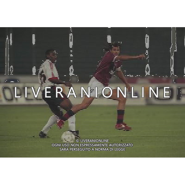 08-09-1998 TORINO MILAN COPPA ITALIA NELLA FOTO BRUNO N\'GOTTY E GIANLUIGI LENTINI AG ALDO LIVERANI SAS