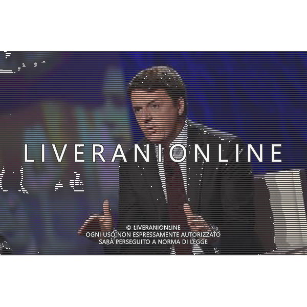 Matteo Renzi ospite della trasmissione TV \' L\'Arena \' Roma - 09.10.2016 - Studi Rai Cinecitta\' - nella foto: Matteo Renzi /Ph.Corradetti-Ag Aldo Liverani/ AGENZIA ALDO LIVERANI SAS 
