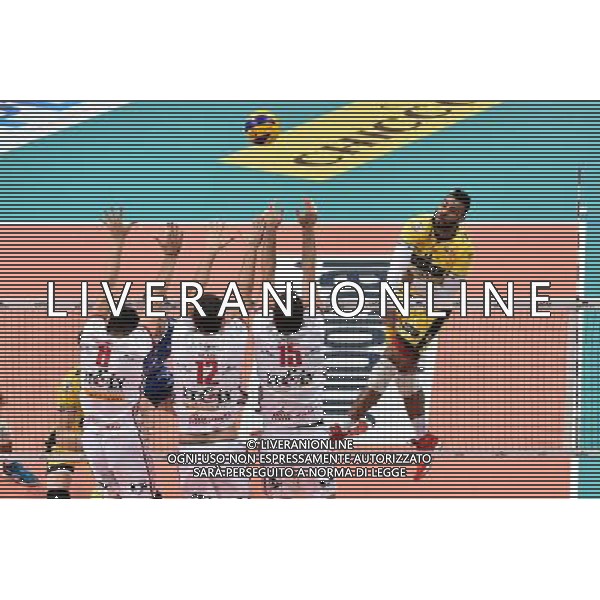 Busto Arsizio (VA) 9-10-2016 Pala Yamamay Campionato SuperLega UnipolSai Revivre Milano vs Azimut Modena nella foto Earvin Ngapeth (Azimut Modena) foto Roberto Garavaglia - ag. Aldo Liverani sas