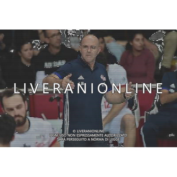 Busto Arsizio (VA) 9-10-2016 Pala Yamamay Campionato SuperLega UnipolSai Revivre Milano vs Azimut Modena nella foto Luca Monti allenatore Revivre Milano foto Roberto Garavaglia - ag. Aldo Liverani sas
