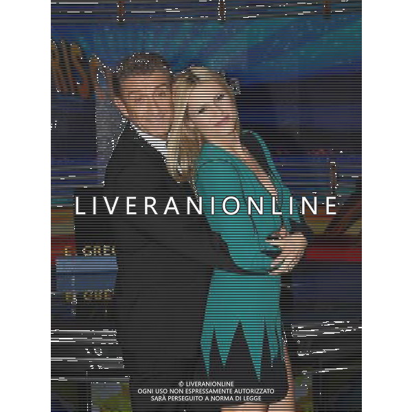 Cologno Monzese ( MI ) 10/10/2016 Mediaset - Photocall Striscia la Notizia Nella foto: Ezio Greggio e Michelle Hunziker PH Lauro Montagnini AG ALDO LIVERANI SAS