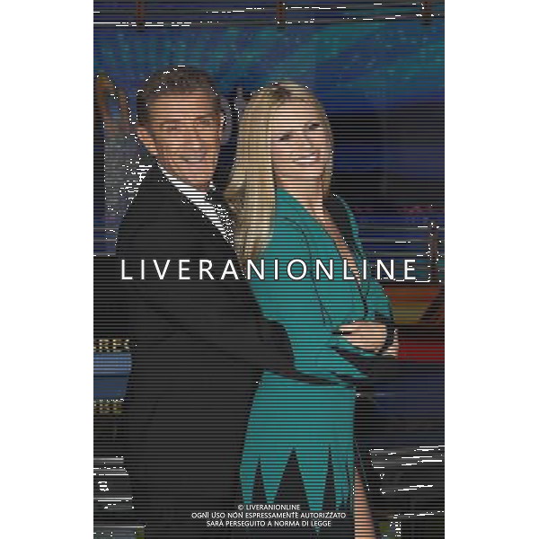 Cologno Monzese ( MI ) 10/10/2016 Mediaset - Photocall Striscia la Notizia Nella foto: Ezio Greggio e Michelle Hunziker PH Lauro Montagnini AG ALDO LIVERANI SAS