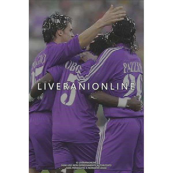 Fiorentina - Roma Coppa Italia Tim Cup 16/03/2005 nella foto esultanza della fiorentina dopo l\'autogol di ferrari matteo ph terruso/agenzia aldo liverani