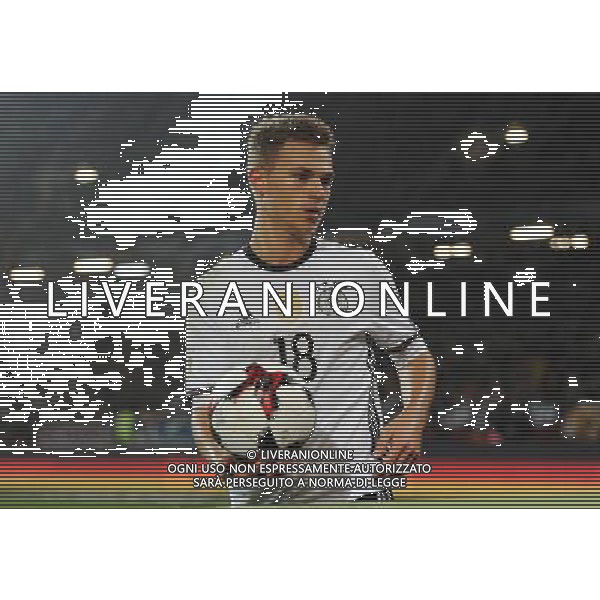 firo : 11.10.2016 Fu§ball, Fussball, International, WM-Quali, WM-Qualifikation 2018, FIFA, World Cup, Weltmeisterschaft 2018, Nationalmannschaft, GER Deutschland - NIR Nordirland 2:0 GER Joshua Kimmich, halbe figur, halber Kšrper $worldrights, Es gelten unsere AGB, einsehbar auf www.firosportphoto.de, copyright by firo sportphoto: Coesfelder Str. 207 D-48249 DŸlmen GERMANY, www.firosportphoto.de mail@firosportphoto.de (V o l k s b a n k B o c h u m - W i t t e n ) IBAN DE68 4306 0129 0341 1171 00 Tel:Ê +49-2594-9916004 Fax:Ê+49-2594-9916005 AG ALDO LIVERANI SAS ONLY ITALY