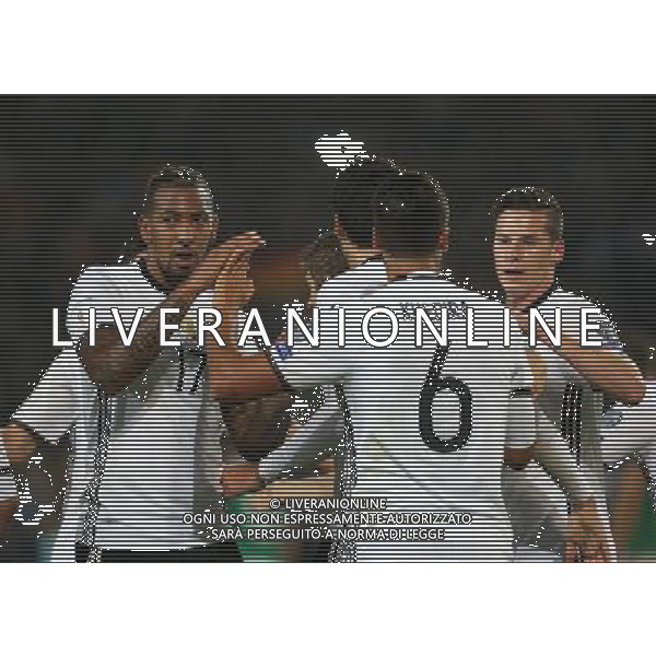 firo : 11.10.2016 Fu§ball, Fussball, International, WM-Quali, WM-Qualifikation 2018, FIFA, World Cup, Weltmeisterschaft 2018, Nationalmannschaft, GER Deutschland - NIR Nordirland 2:0 Jubel Torjubel, nach dem 1:0, GER Sami Khedira, GER JŽr™me Jerome Boateng, GER Julian Draxler $worldrights, Es gelten unsere AGB, einsehbar auf www.firosportphoto.de, copyright by firo sportphoto: Coesfelder Str. 207 D-48249 DŸlmen GERMANY, www.firosportphoto.de mail@firosportphoto.de (V o l k s b a n k B o c h u m - W i t t e n ) IBAN DE68 4306 0129 0341 1171 00 Tel:Ê +49-2594-9916004 Fax:Ê+49-2594-9916005 AG ALDO LIVERANI SAS ONLY ITALY