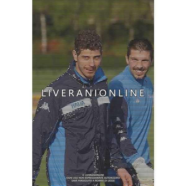 MILANELLO(VA) 15-04-02 DFP/FOTO GIORGIO RAVEZZANI ALLENAMENTO NAZIONALE ITALIANA: TOLDO FRANCESCO - BUFFON GIANLUIGI AG ALDO LIVERANI SAS