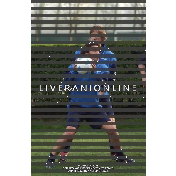 MILANELLO(VA) 15-04-02 DFP/FOTO GIORGIO RAVEZZANI ALLENAMENTO NAZIONALE ITALIANA: ALEX DEL PIERO AG ALDO LIVERANI SAS