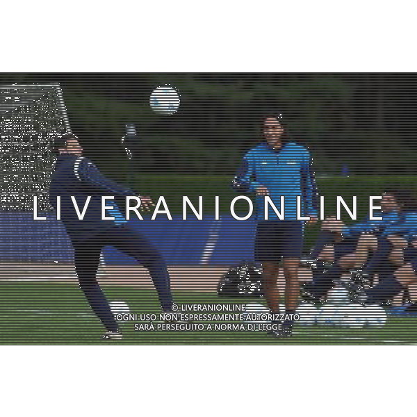 MILANELLO(VA) 15-04-02 DFP/FOTO GIORGIO RAVEZZANI ALLENAMENTO NAZIONALE ITALIANA: FRANCESCO TOLDO-NESTA ALESSANDRO AG ALDO LIVERANI SAS