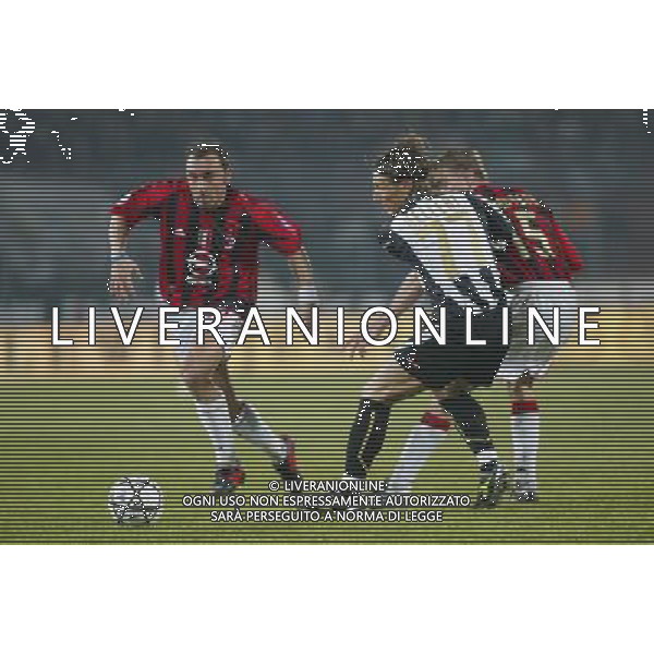 UDINE 16/03/2005 UDINESE-MILAN CAMPIONATO CALCIO SERIE A TIM NELLA FOTO CHRISTIAN BROCCHI, JON DAHL TOMASSON E MANUEL BELLERI FOTO PAOLA GARBUIO/ALDO LIVERANI