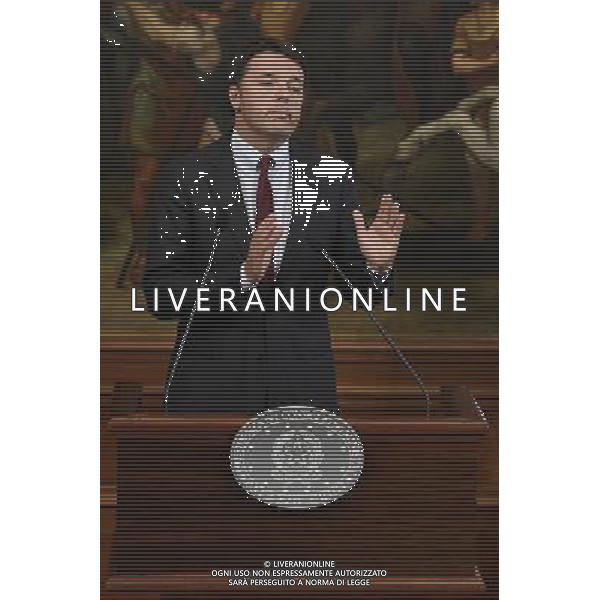 Presentazione del Piano Sport e Periferie da parte del presidente del Consiglio Matteo Renzi con il presidente del Coni Giovanni Malago\' - Roma - 12.10.2016 - Palazzo Chigi - nella foto: Matteo Renzi / Ph. Corradetti-Ag Aldo Liverani/ AGENZIA ALDO LIVERANI SAS 