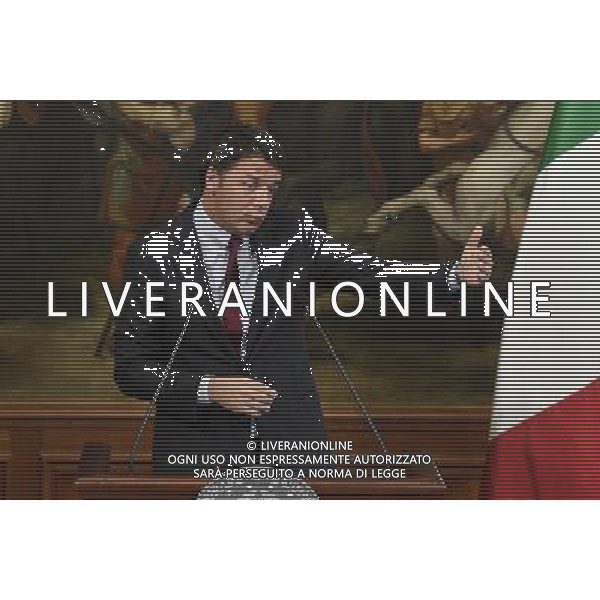 Presentazione del Piano Sport e Periferie da parte del presidente del Consiglio Matteo Renzi con il presidente del Coni Giovanni Malago\' - Roma - 12.10.2016 - Palazzo Chigi - nella foto: Matteo Renzi / Ph. Corradetti-Ag Aldo Liverani/ AGENZIA ALDO LIVERANI SAS 