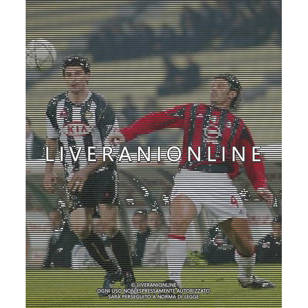 UDINE 16/03/2005 UDINESE-MILAN CAMPIONATO CALCIO SERIE A TIM NELLA FOTO VINCENZO IAQUINTA E KAKHA KALADZE FOTO PAOLA GARBUIO/ALDO LIVERANI