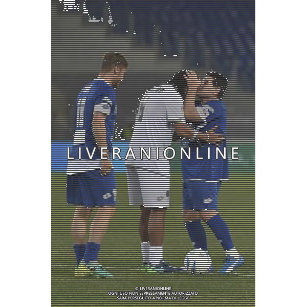 Partita della Pace 2016 Roma - 12.10.2016 - Stadio Olimpico - nella foto: Diego Armando Maradona bacia Ronaldinho sotto lo sguardo di Francesco Totti /Ph. Corradetti-Ag Aldo Liverani