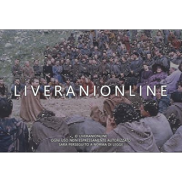 Francesco Ã¨ un film del 1989 diretto da Liliana Cavani, la quale riprende a distanza di ventitrÃ© ... La Cavani riprende con questo film il personaggio di Francesco che aveva giÃ  affrontato nel 1966 con un interprete \'scomodo\' e fuori retorica come Lou Castel, qui sostituito da Mickey Rourke, altro attore \'maudit\'. AG ALDO LIVERANI SAS