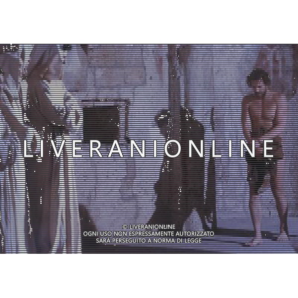 Francesco  un film del 1989 diretto da Liliana Cavani, la quale riprende a distanza di ventitrŽ ... La Cavani riprende con questo film il personaggio di Francesco che aveva giˆ affrontato nel 1966 con un interprete \'scomodo\' e fuori retorica come Lou Castel, qui sostituito da Mickey Rourke, altro attore \'maudit\'. AG ALDO LIVERANI SAS