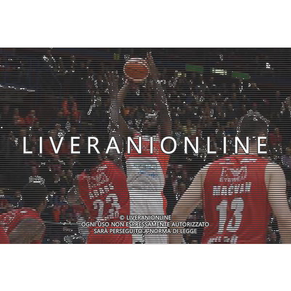 LBA Lega Basket Serie A 2016/2017 3a Giornata Milano - 16.10.2016 EA7 Emporio Armani Milano-Openjobmetis Varese Nella Foto:Eyenga Christian - Abass Abass Awudu /Ph.Vitez-Ag. Aldo Liverani