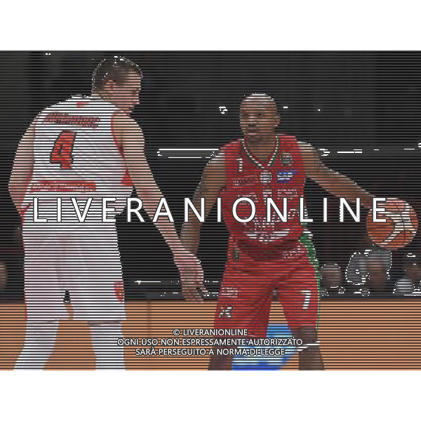LBA Lega Basket Serie A 2016/2017 3a Giornata Milano - 16.10.2016 EA7 Emporio Armani Milano-Openjobmetis Varese Nella Foto:Hickman Richard-Avramovic Aleksa /Ph.Vitez-Ag. Aldo Liverani