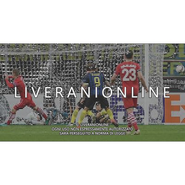 UEFA Europa League 2016/2017 Fase a Gironi Gruppo K Milano - 20.10.2016 Inter-Southampton Nella Foto:salvataggio di nagatomo sulla linea /Ph.Vitez-Ag. Aldo Liverani