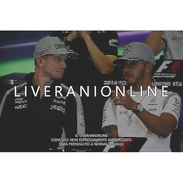 (L to R): Nico Hulkenberg (GER) Sahara Force India F1 and Lewis Hamilton (GBR) Mercedes AMG F1 in the FIA Press Conference. 20.10.2016. Formula 1 World Championship, Rd 18, United States Grand Prix, Austin, Texas, USA, Preparation Day. AG ALDO LIVERANI SAS ONLY ITALY