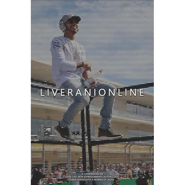 Lewis Hamilton (GBR) Mercedes AMG F1 on the drivers parade. 23.10.2016. Formula 1 World Championship, Rd 18, United States Grand Prix, Austin, Texas, USA, Race Day. AG ALDO LIVERANI SAS ONLY ITALY