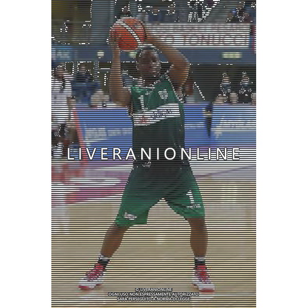 Consultinvest Pesaro vs Sidigas Avellino 23/10/2016 nella foto: RAGLAND JOE ©CLAUDIO ZAMAGNI/AGENZIA ALDO LIVERANI S.A.S.