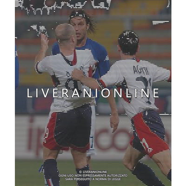 GENOVA 17/03/05 COPPA ITALIA TIM 2004/05 SAMPDORIA-CAGLIARI NELLA FOTO DONI CRISTIANO CON DEL NEVO LORIS PH GIGI ARCAINI/AG.ALDO LIVERANI