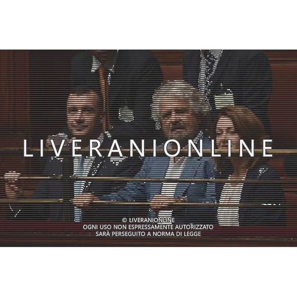 Roma - 25.10.2016 - Camera dei Deputati - Modifiche alla legge 31 ottobre 1965 n. 1261 concernenti il trattamento economico e previdenziale spettante ai membri del Parlamento - nella foto: Beppe Grillo nelle tribune del pubblico / Ph. Corradetti-Ag Aldo Liverani / AGENZIA ALDO LIVERANI SAS