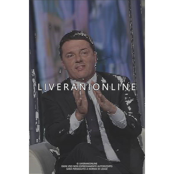 Trasmissione TV \' Porta a Porta \' Roma - 25.10.2016 - Studi RAI Teulada - nella foto: Matteo Renzi /Ph.Corradetti-Ag Aldo Liverani / AGENZIA ALDO LIVERANI SAS
