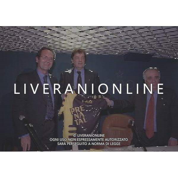 1999 ROMA SEDE CONI PRESENTAZIONE DELLA PARTITA FOOTBALL STARS NELLA FOTO ROBERTO ZACCARIA CON FRANCO DAL CIN E FRANCO SENSI AG ALDO LIVERANI SAS