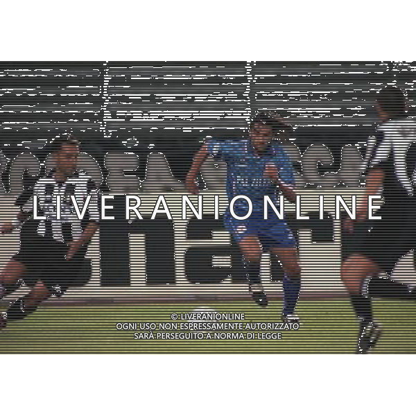 TORINO FINALE SUPERCOPPA ITALIANA 23-08-1997 JUVENTUS VICENZA NELLA FOTO FABIO VIVIANI E ANGELO DI LIVIO AG ALDO LIVERANI SAS