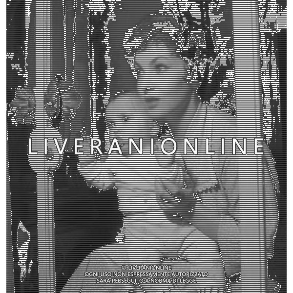 Gina Lollobrigida, nome d\'arte di Luigia Lollobrigida, attrice e scultrice italiana - Retrospettiva nella foto con il figlio Andrea Milko Skofic Jr. nel 1957 ©ARCHIVIO / AGENZIA ALDO LIVERANI SAS - ITALY ONLY EDITORIAL USE ONLY