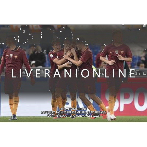 Supercoppa Italiana Primavera Roma - 28.10.2016 - Stadio Olimpico - AS Roma vs Inter - nella foto: Marco Tumminello esulta con i compagni dopo il gol del 3 a 0 / Ph. Corradetti-Ag. Aldo Liverani