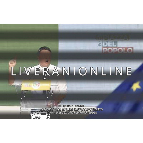 Manifestazione del Partito Democratico \' La Piazza e\' del Popolo. Si\' a unâ€™Italia piu\' forte. Si\' a unâ€™Europa piu\' giusta \' - Roma - Piazza del Popolo 29.10.2016 - nella foto: Matteo Renzi /Ph.Corradetti-Ag. Aldo Liverani / AGENZIA ALDO LIVERANI SAS