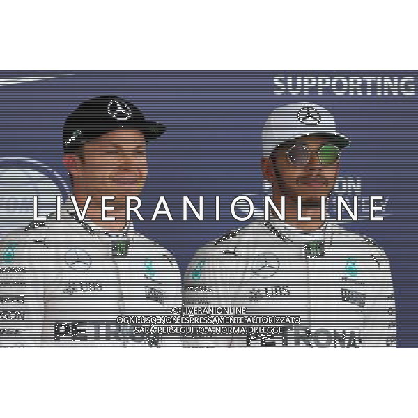 Nico Rosberg (GER) Mercedes AMG F1 and Lewis Hamilton (GBR) Mercedes AMG F1 29.10.2016. Formula 1 World Championship, Rd 19, Mexican Grand Prix, Mexico City, Mexico, Qualifying Day. AG ALDO LIVERANI SAS ONLY ITALY
