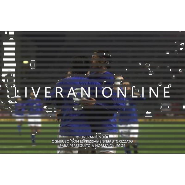 TRIESTE 28-01 2001 ITALIA -LITUANIA NELLA FOTO ABBRACCI ITALIA AG ALDO LIVERANI SAS